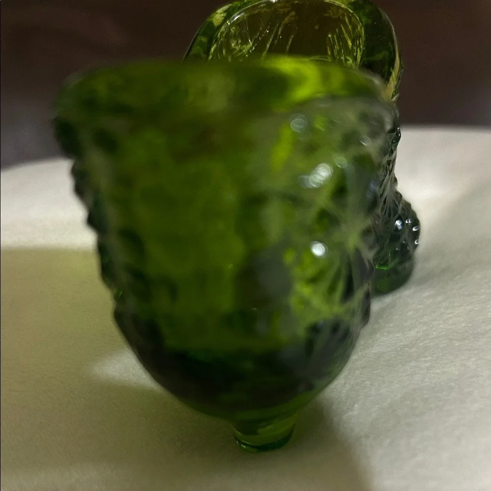 Fenton Art Glass shoe in green Daisy & Button pattern